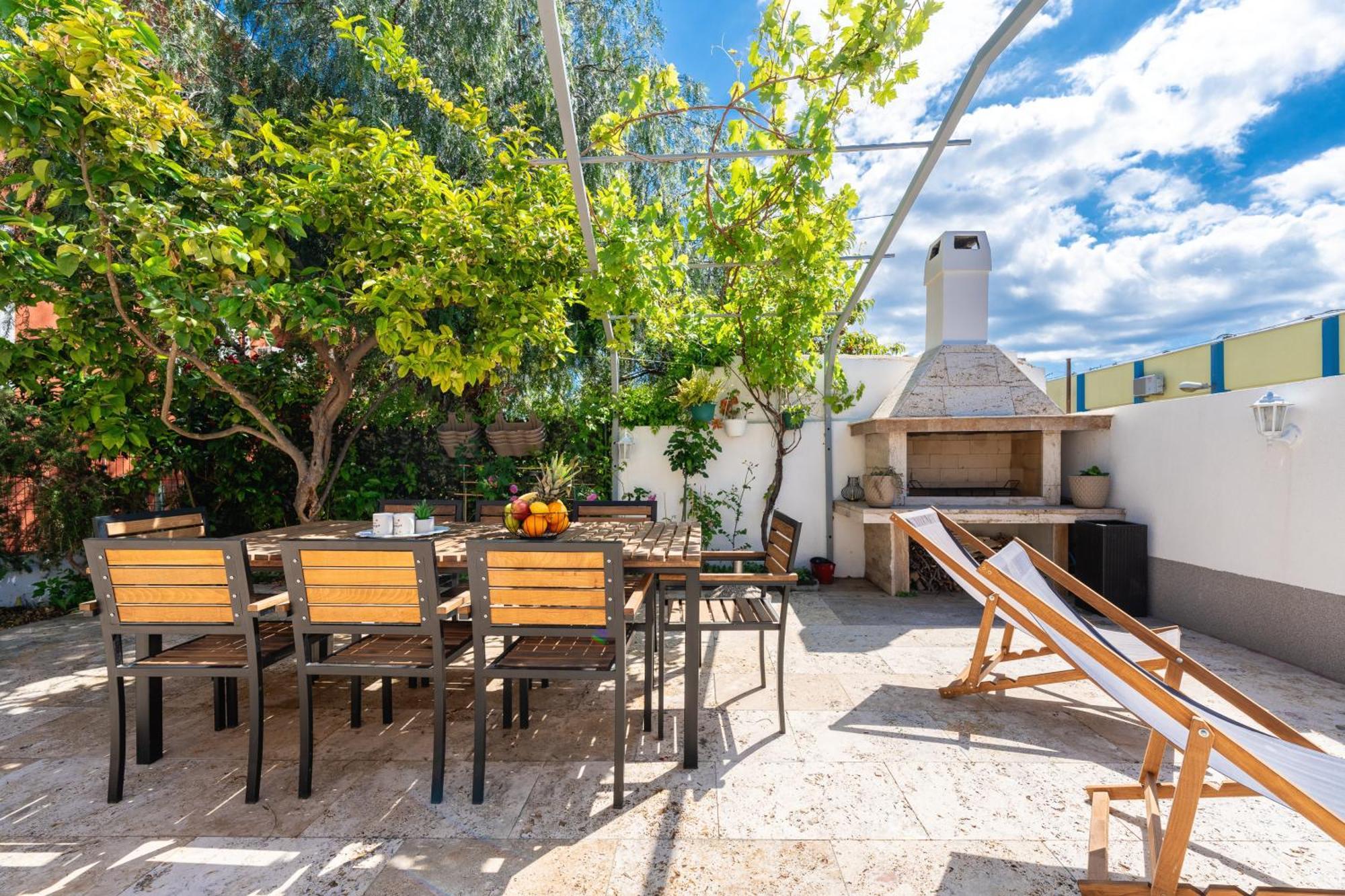 Appartement Premium Alba Rosa *